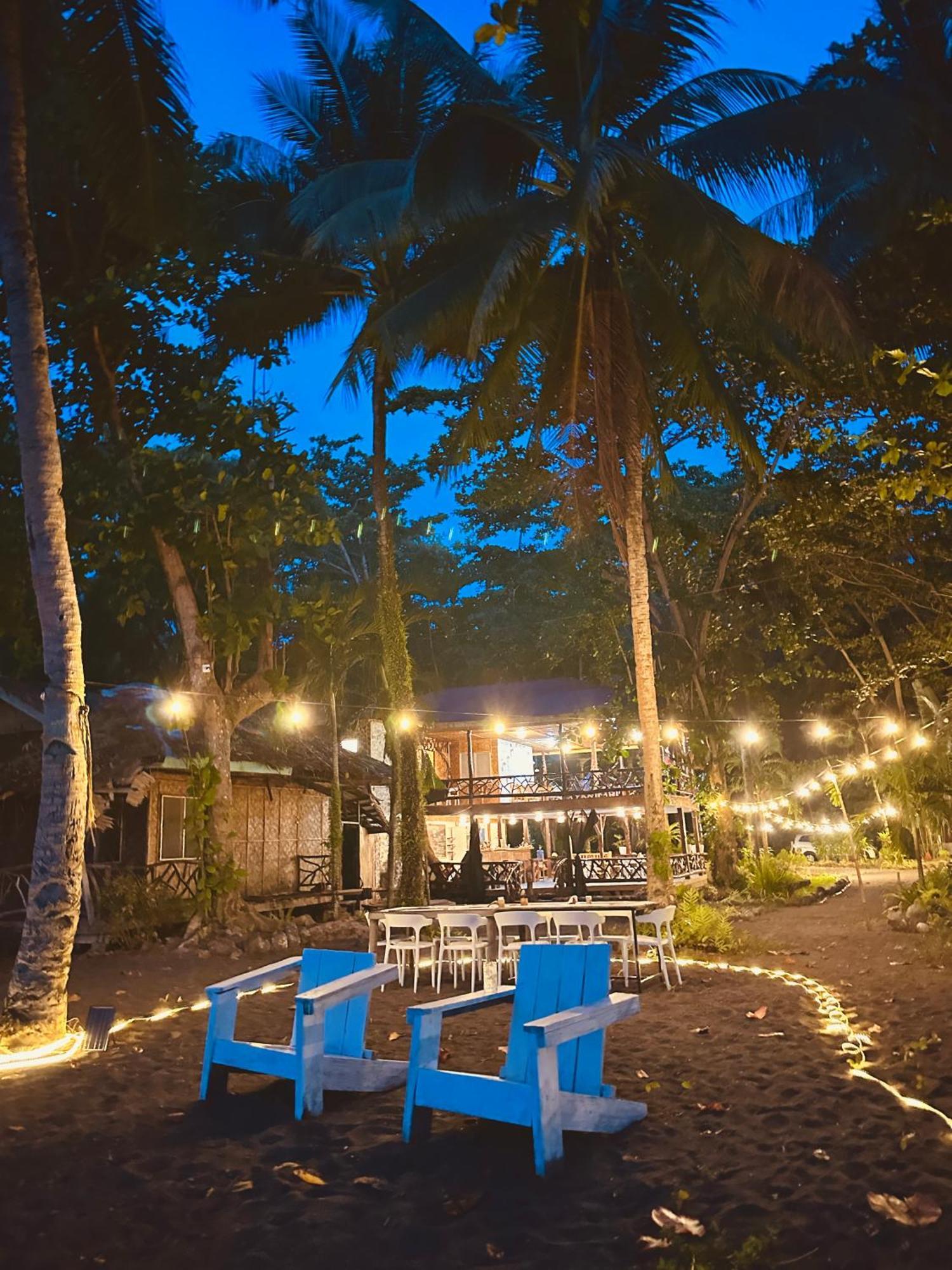 Playa Del Fuego Camiguin Beach Hostel & Resort Mambajao Ngoại thất bức ảnh